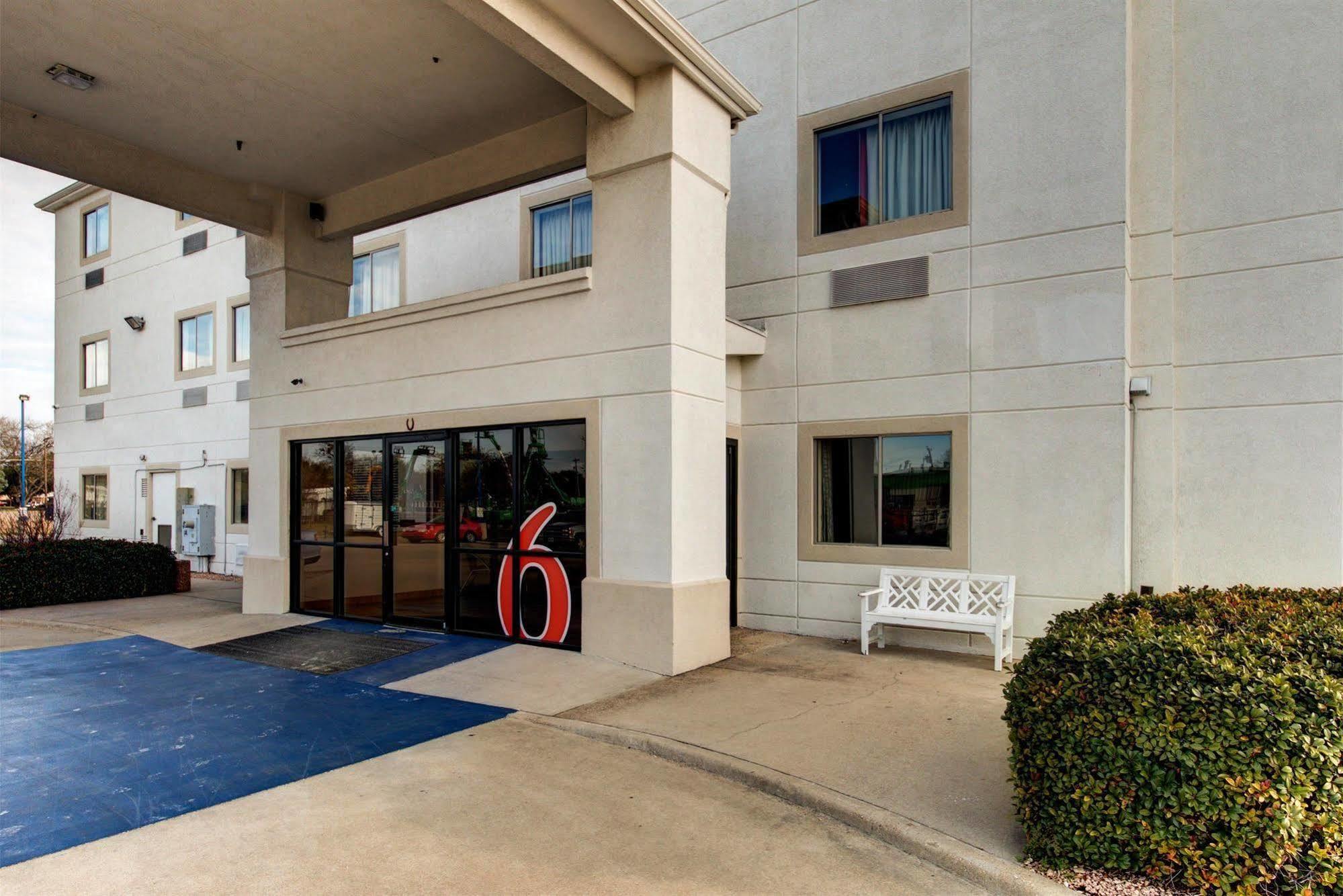 Motel 6 Waco - Woodway Екстериор снимка